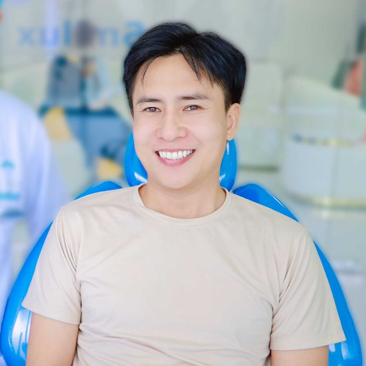 Khách hàng thật tế từ Smilux nha khoa