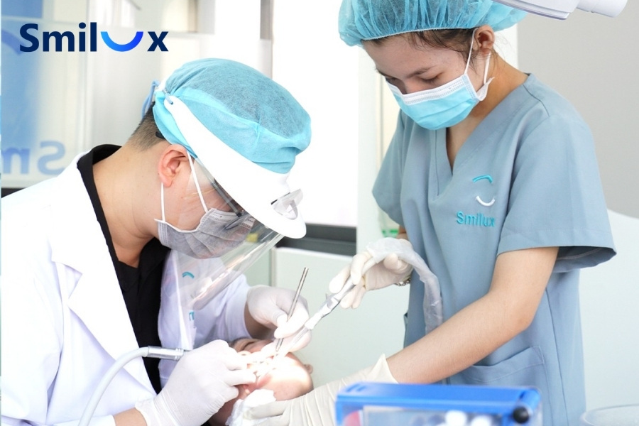 Quy trình lấy cao răng chuẩn Y Khoa tại Smilux Quy trình lấy cao răng chuẩn Y Khoa tại Smilux