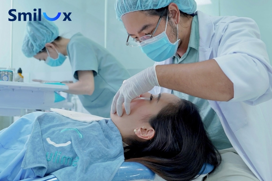 Tẩy trắng răng an toàn và hiệu quả tại Smilux Dental Tẩy trắng răng an toàn và hiệu quả tại Smilux Dental