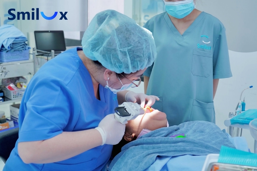 Smilux Dental - Địa chỉ tẩy trắng răng uy tín và an toàn tại TPHCM Smilux Dental - Địa chỉ tẩy trắng răng uy tín và an toàn tại TPHCM